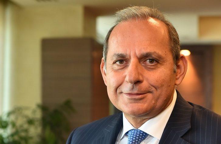 هشام عكاشه رئيس مجلس إدارة البنك الأهلي المصري