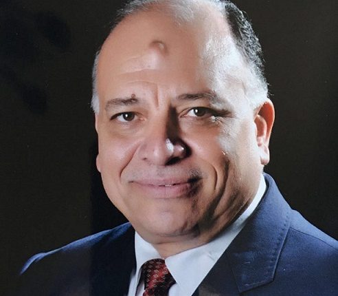 المهندس محمد سعيد محروس رئيس الشركة القابضة للمطارات والملاحة الجوية