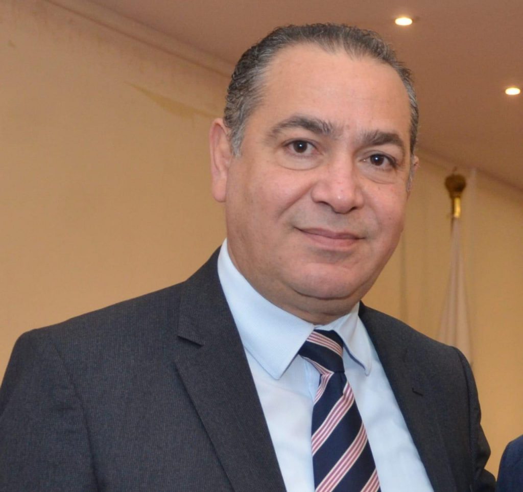 دكتور هشام عطية عميد اعلام جامعة مصر للعلوم والتكنولوجيا