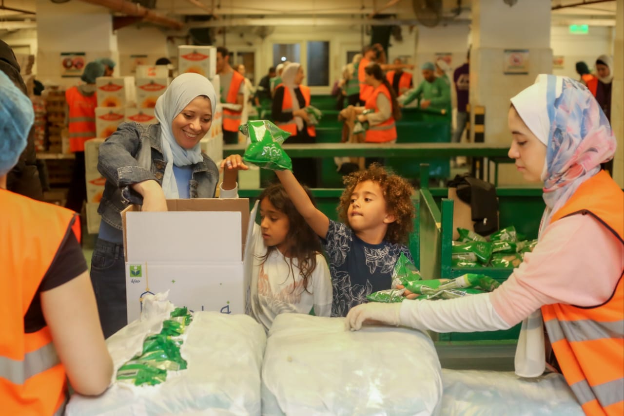 Al Ahli Bank of Kuwait-Egypt collaborates with The Egyptian Food Bank to reach 1000 families food boxes