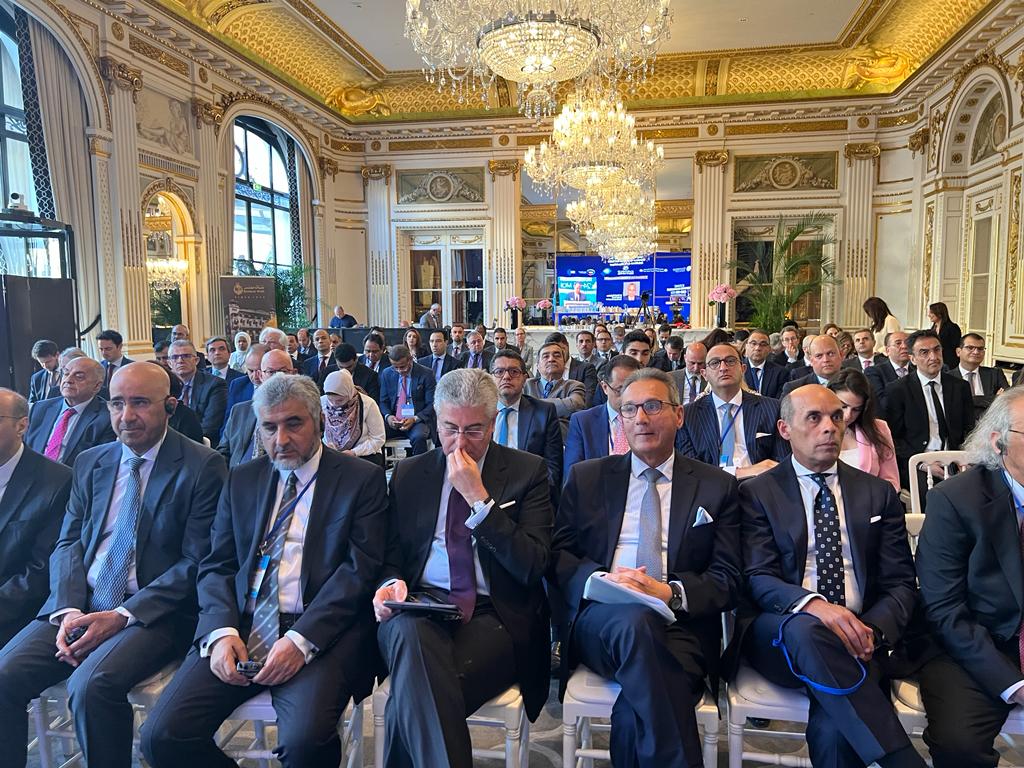 انطلاق القمة المصرفية الأوروبية ــ العربية في باريس