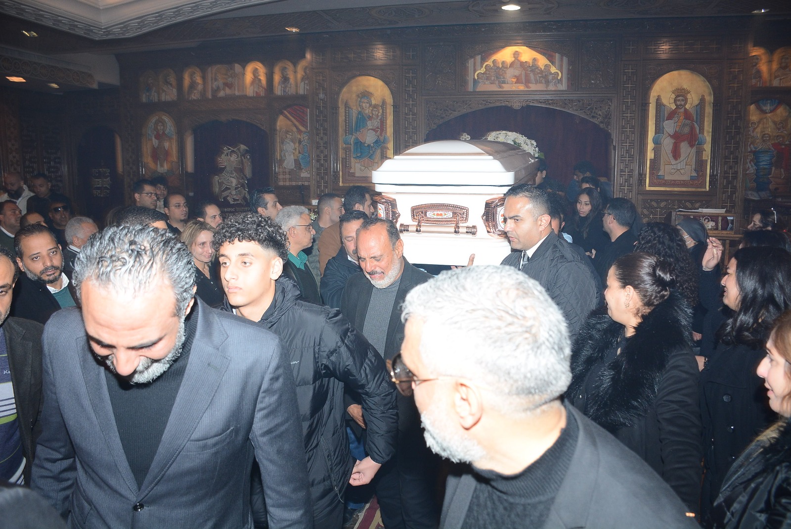 تشييع جثمان والدة المهندس جرجس يوسف رئيس شركة نيوجيرسي للتطوير العقاري