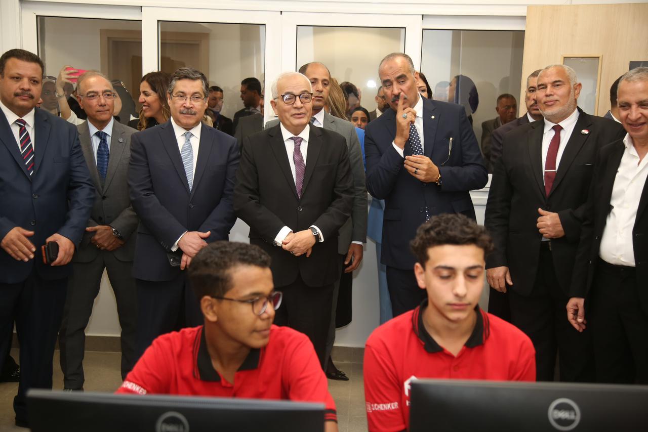 افتتاح أكاديمية «السويدي وبنك التعمير والإسكان الفنية» بمدينة السادات لرفع كفاءة الشباب