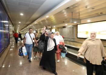 مصر تُسير رحلة جوية محملة بمساعدات إنسانية للبنان