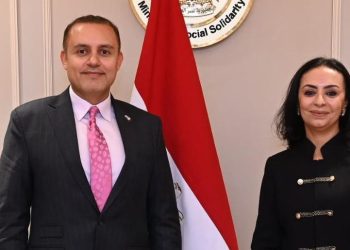 «التضامن» والسفير القطري يبحثان الاستعدادات للمؤتمر الدولي المقام بالدوحة