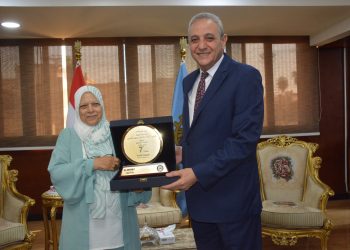 محافظ الغربية و«العربي» يسلمان 80 جهاز لـ 20 فتاة من المقبلات على الزواج