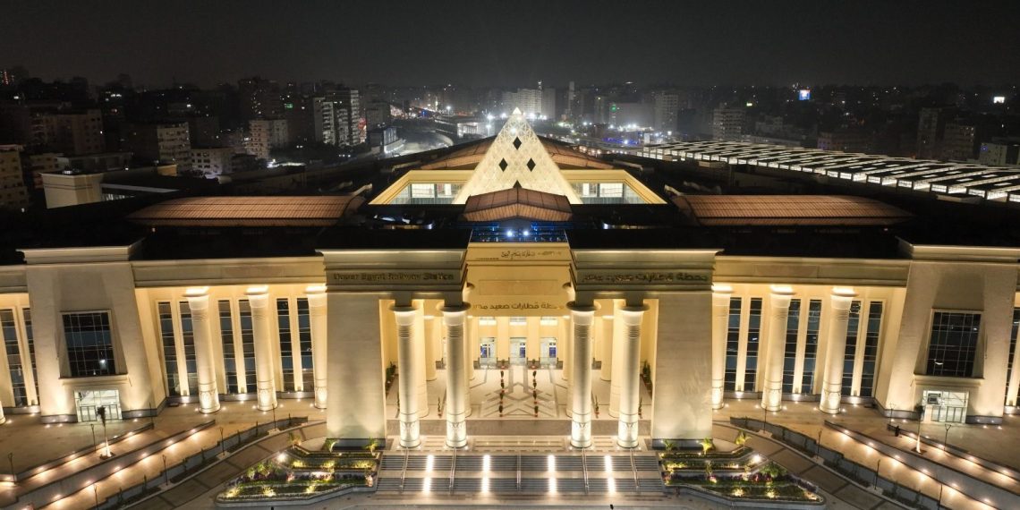 افتتاح محطة قطارات صعيد مصر ببشتيل: إضافة جديدة لتاريخ حسن علام الثري