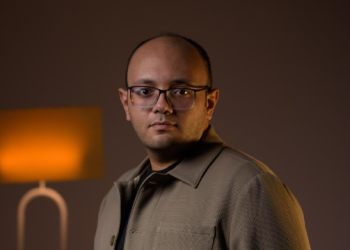 عاصم الطماوي يشيد بقرار «التعليم» بتطبيق تدريس مادة البرمجة فى المناهج الدراسية 