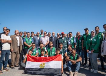 «مصر الخير» تطلق 22 شاحنة مواد غذائية لأهالي شمال سيناء