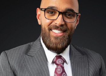 «لارز للتطوير العمراني» تُطلق أول مركز أعمال بالعاصمة الإدارية