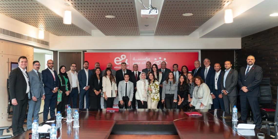 «إي اند مصر» تُطلق مشروع «صحة-تك» لتطوير «القصر العيني الفرنساوي»