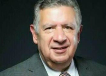 وفاة عمرو كمال رئيس البنك العقاري السابق