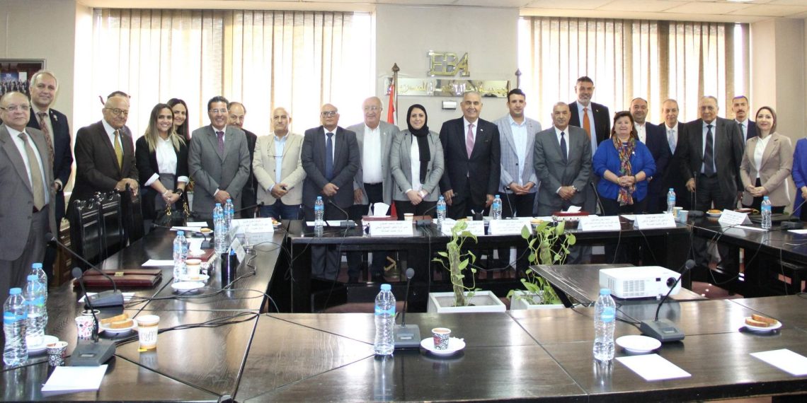 تحديث الصناعة يبحث مع رجال الأعمال سُبل تطوير القطاع والفرص الاستثمارية