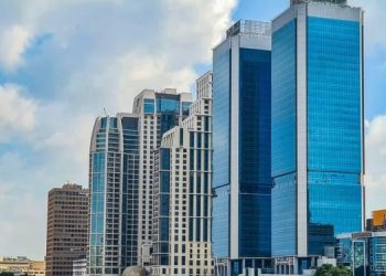 البنك الأهلي المصري يطلق تطبيق خاص بالخدمات غير المالية لعملاء الاهلي بلاتينم