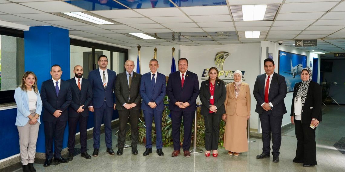 توقيع بروتوكول تعاون بين الاعتماد والرقابة الصحية ومصر للطيران