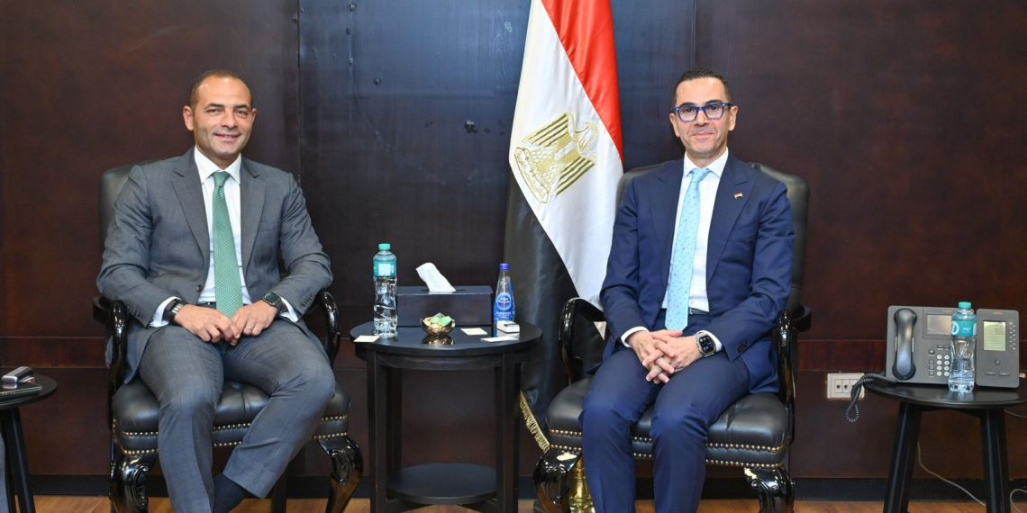 المصرية لخبراء الاستثمار تبحث التعاون مع وزارة الاستثمار لتعزيز الاستدامة والحوكمة