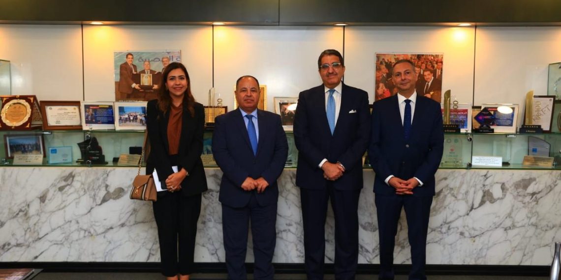 الوزراء يوافق على تعاقد «الهيئة العامة للتأمين الصحي الشامل» مع «إي هيلث»