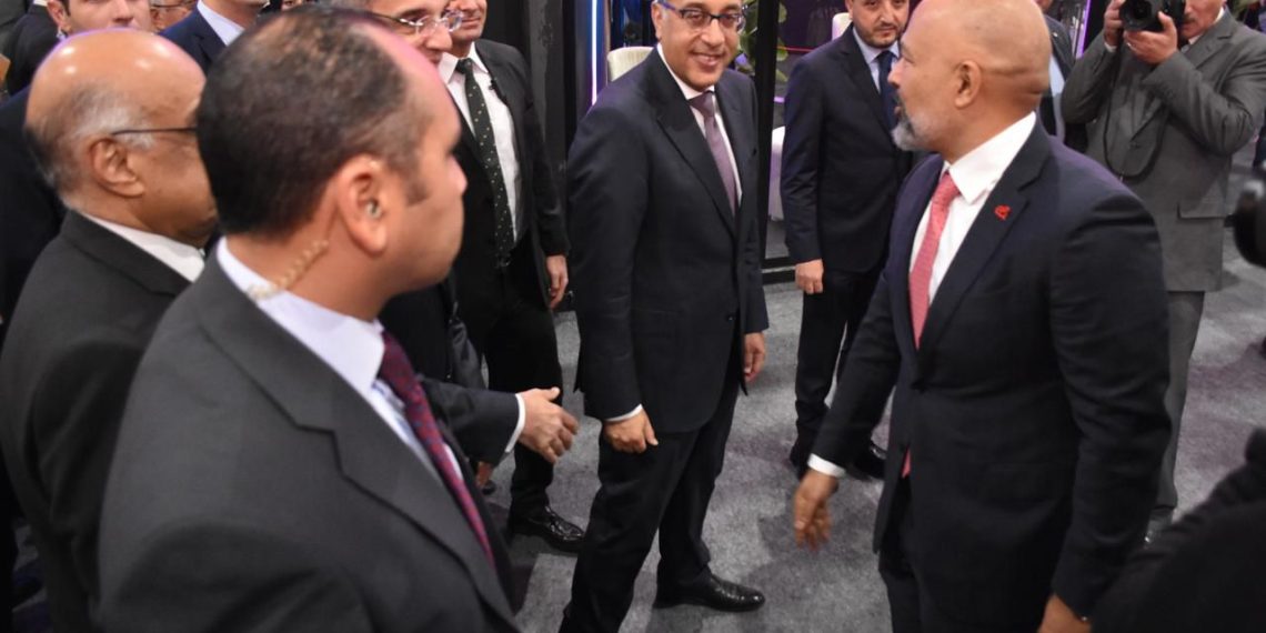 إي آند مصر تشارك في معرض Cairo ICT 2024 بتقنيات وحلول مبتكرة لتعزيز التحول التكنولوجي (صور)