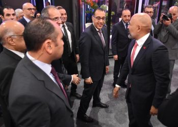 إي آند مصر تشارك في معرض Cairo ICT 2024 بتقنيات وحلول مبتكرة لتعزيز التحول التكنولوجي (صور)