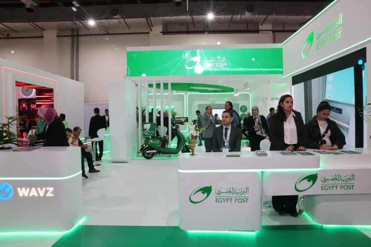 بالصور.. جناح «البريد المصري» يشهد إقبالاً كبيرًا في معرض «Cairo ICT 2024»