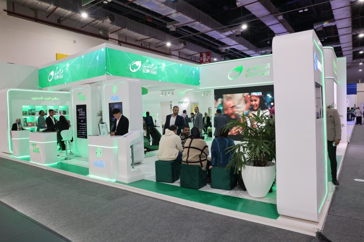 بالصور.. جناح «البريد المصري» يشهد إقبالاً كبيرًا في معرض «Cairo ICT 2024»