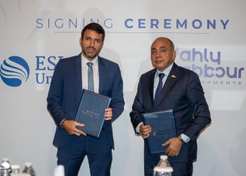 الأهلي صبور توقع مذكرة تفاهم مع جامعة ESLSCA لدعم الكوادر البشرية