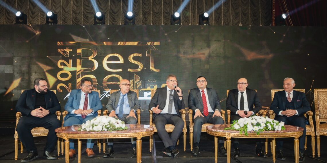 وزير الإسكان يستجيب لمطالب المطورين العقاريين ويثبت الفائدة على أقساط الأراضي