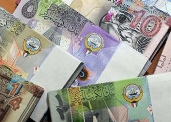 سعر الدينار الكويتي أمام الجنيه اليوم الأحد بالبنوك