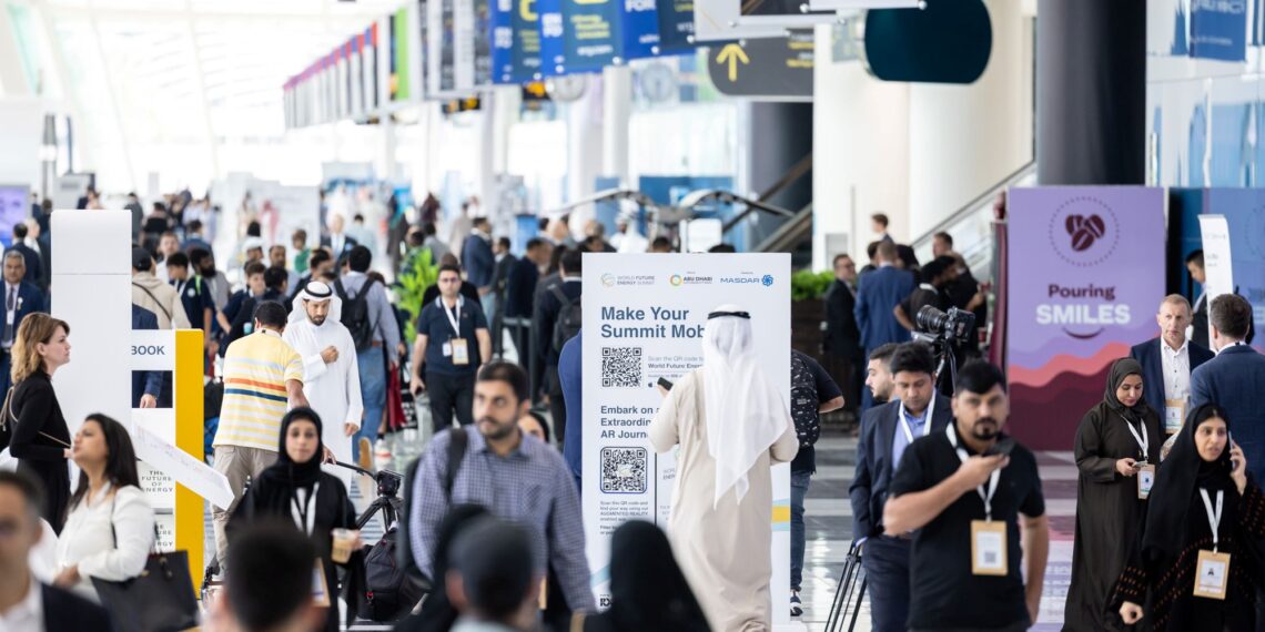 لمكافحة تغير المناخ.. انطلاق فعاليات القمة العالمية لطاقة المستقبل 2025 بأبو ظبي