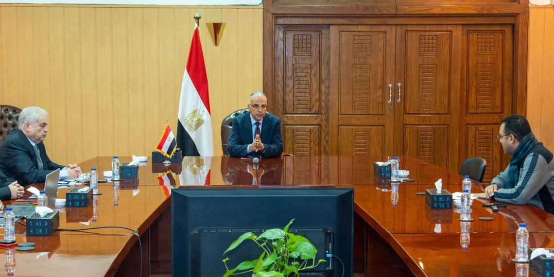 سويلم: مشروعات حماية الشواطئ تهدف لمواجهة آثار تغير المناخ