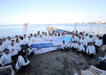 بنك القاهرة يطلق مشروع تنظيف الميناء الشرقي لدعم الصيادين بالأسكندرية