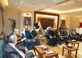 وزير العمل يستقبل وفدًا من الاتحاد الدولي لنقابات العمال العرب