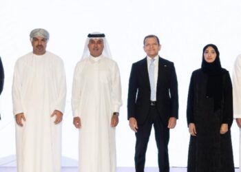 المشرق يوسّع نطاق الخدمات المصرفية للشركات في عُمان