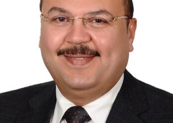 ميشيل الجمل يتقدم بمبادرة لدعم عمال النظافة في جرجا