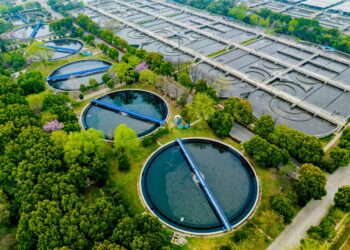 القمة العالمية لطاقة المستقبل 2025 تعالج تحديات الأمن المائي باستخدام الذكاء الاصطناعي