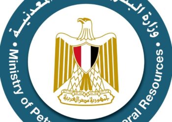 أسيوط لتكرير البترول تطلق مشروع الطاقة الشمسية لتعزيز الاستدامة البيئية