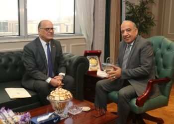 وزير الكهرباء يستقبل سفير تونس بالقاهرة لبحث سبل دعم وتعزيز فرص التعاون