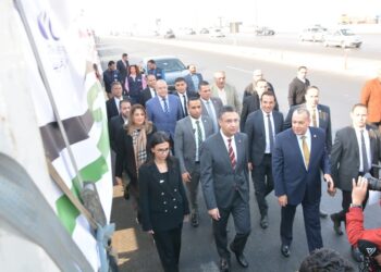 وزير التموين يطلق القافلة رقم 11 و12 للمساعدات الإنسانية العاجلة لقطاع غزة