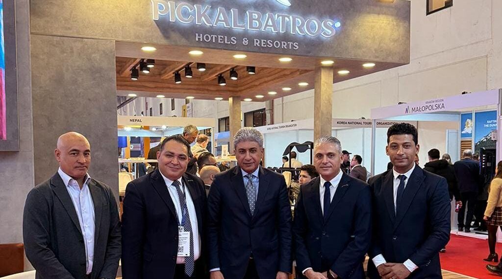 أنطلاق معرض السياحة والسفر الدولى بإسطنبول التركية بمشاركة مجموعة بيك الباتروس للفناد