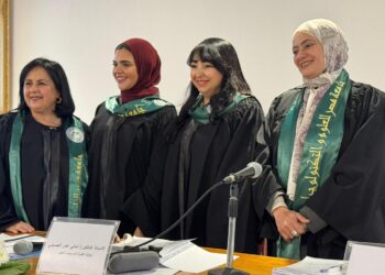 رسالة ماجستير توصي بتشديد الرقابة الإعلامية على الإعلانات الإلكترونية