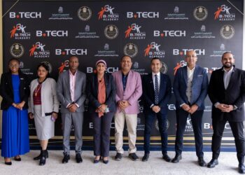 مدرسة «بي تك» تستقبل وفدًا من الهيئة التعليمية لقطاع التجزئة بجنوب افريقيا