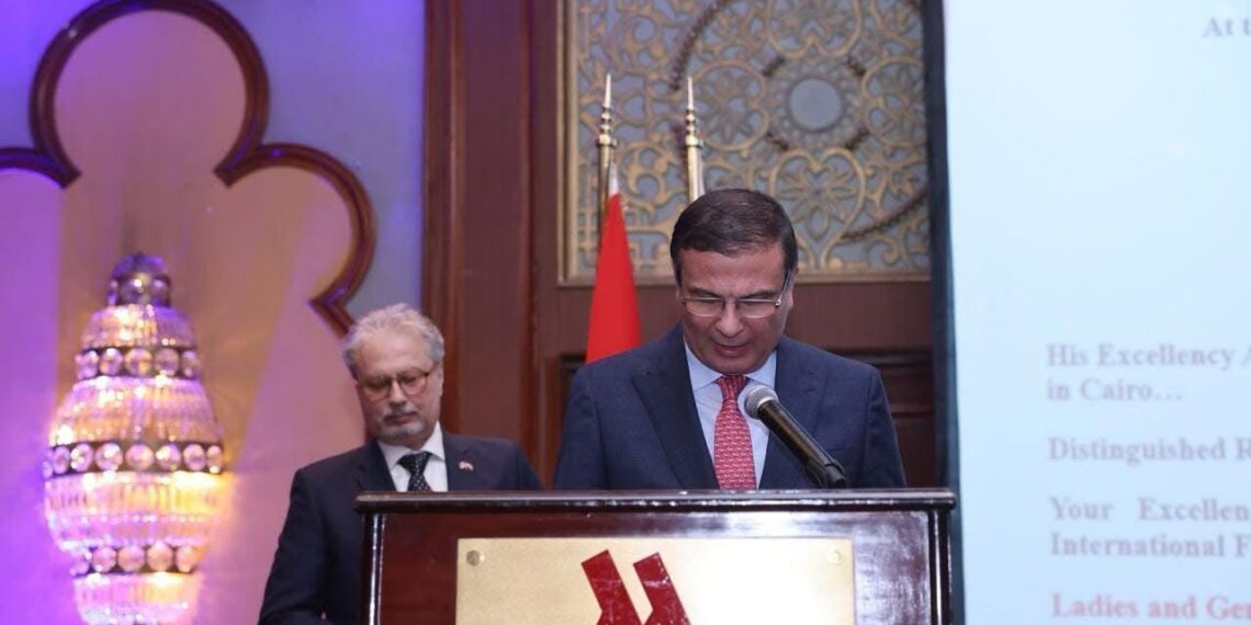 وزير التعليم يؤكد أهمية تبادل الخبرات في تطوير التعليم الأساسي