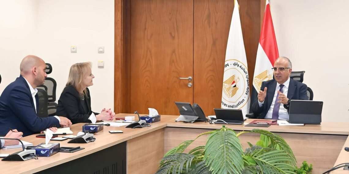 مباحثات لإعادة تأهيل محطات الرفع لتقليل استهلاك الكهرباء والإنبعاثات