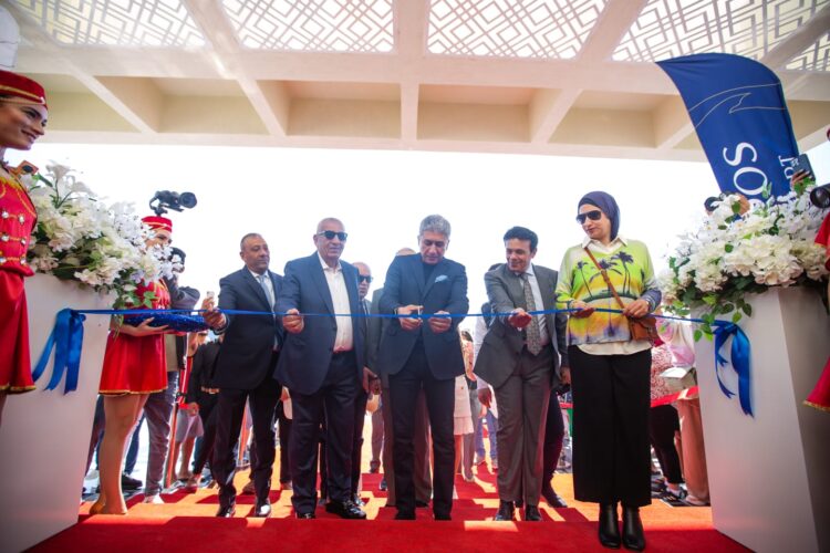 وزير السياحة يفتتح منتجع الباتروس مكادى بالغردقة .. صور