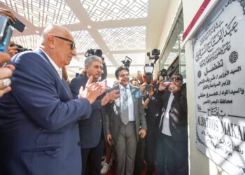 وزير السياحة والآثار يفتتح منتجع سياحي جديد بالغردقة