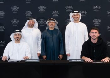 إيمريك لابورت ينضم لنخبة بوغاتي ريزيدنسز في دبي