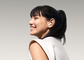 اكتشف عالمًا جديدًا من الصوت مع4 HUAWEI FreeBuds Pro