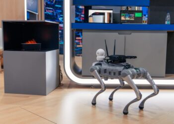 «إريكسون» تستعرض روبوت «كلب» بتقنية الجيل الخامس في معرض ليب السعودية