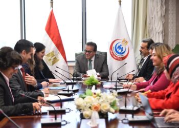 وزير الصحة يبحث مع ممثل اليونيسيف تعزيز التعاون في الرعاية الصحية