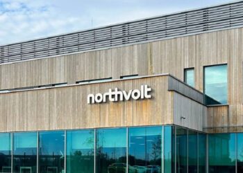 نورثفولت للبطاريات تعلن إفلاسها بسبب نفاد السيولة